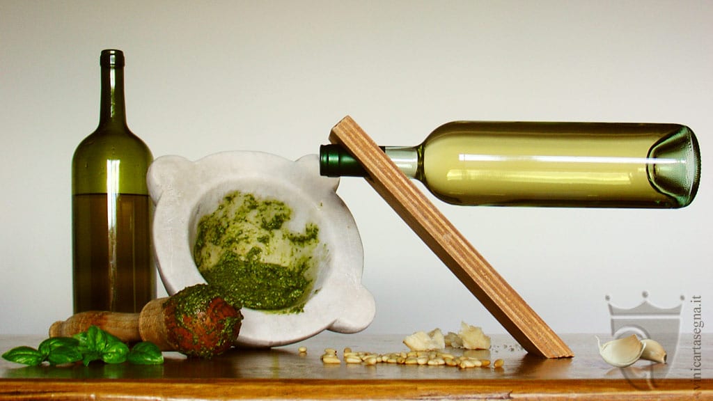 Pesto alla genovese e vino "Cortese di Gavi DOCG"