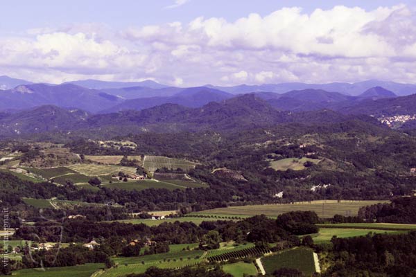 Santuario di NS della Guardia si Gavi: Panorama della Val Lemme