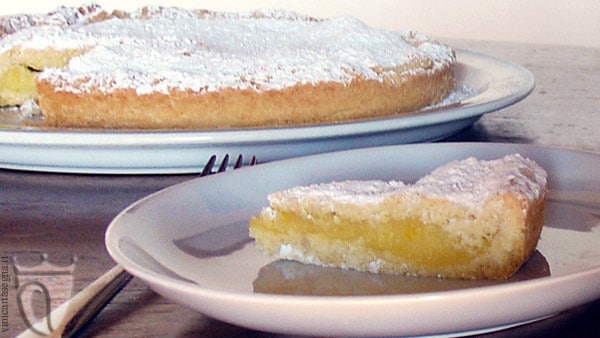 Torta alla crema della nonna